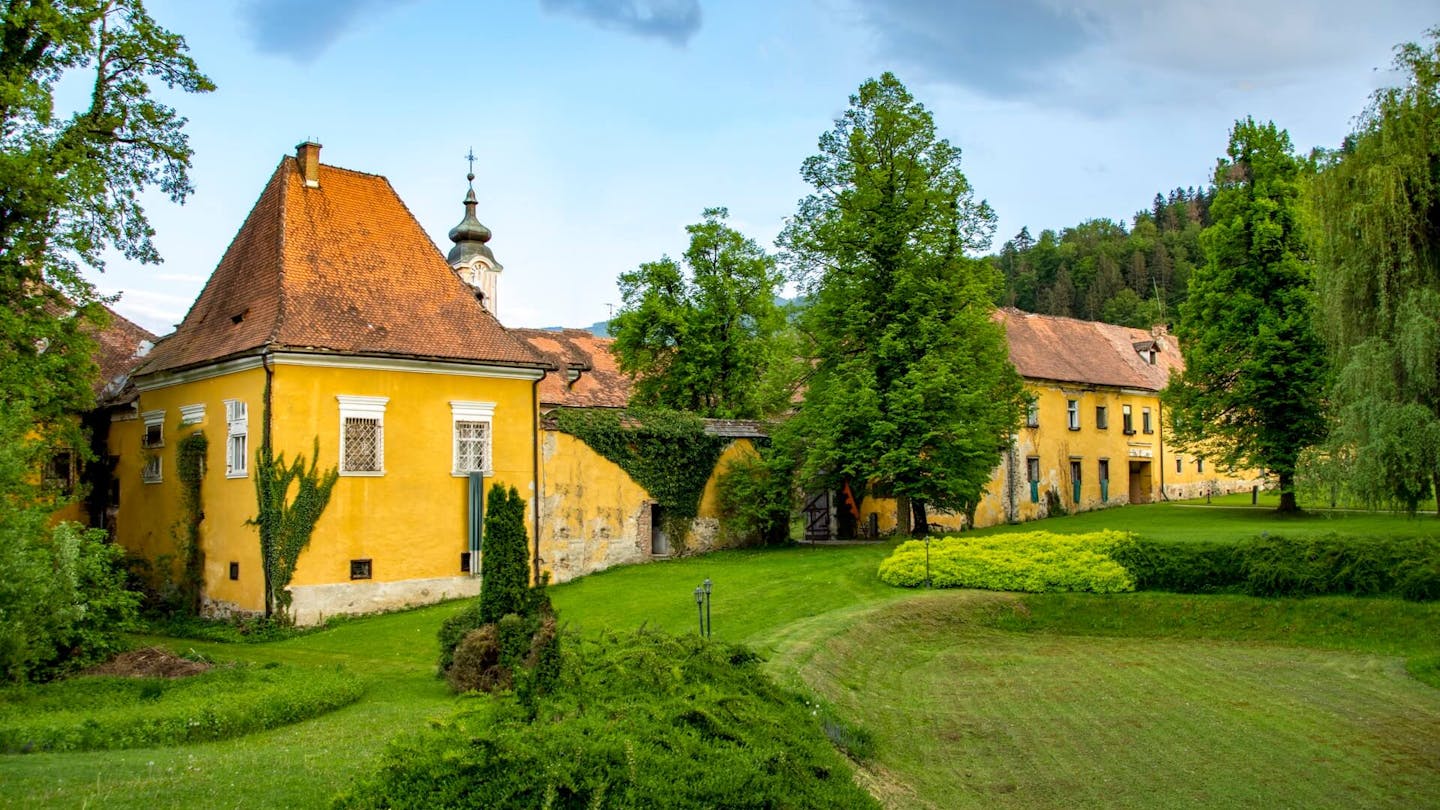 Falski grad